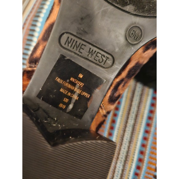 Nine West Leopard Chelsea Mid Heel Pull On Bootie Size 6 M Boots - Picture 8 of 8